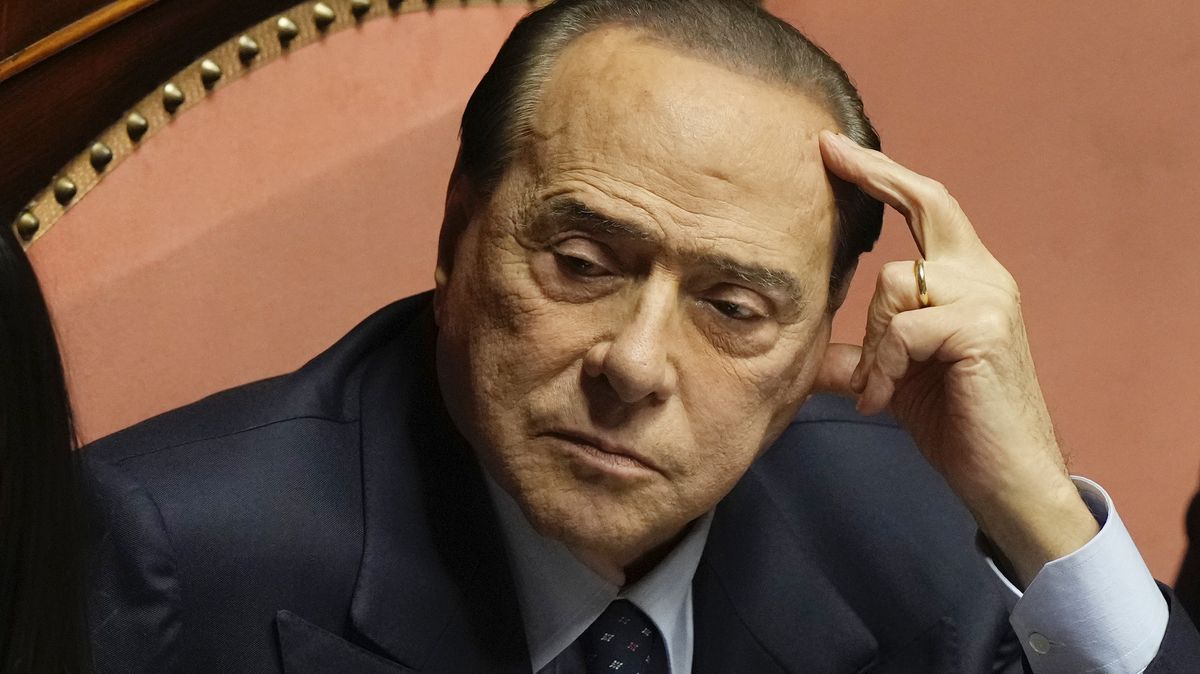 Berlusconi trpí vzácnou formou leukémie, upřesnili lékaři